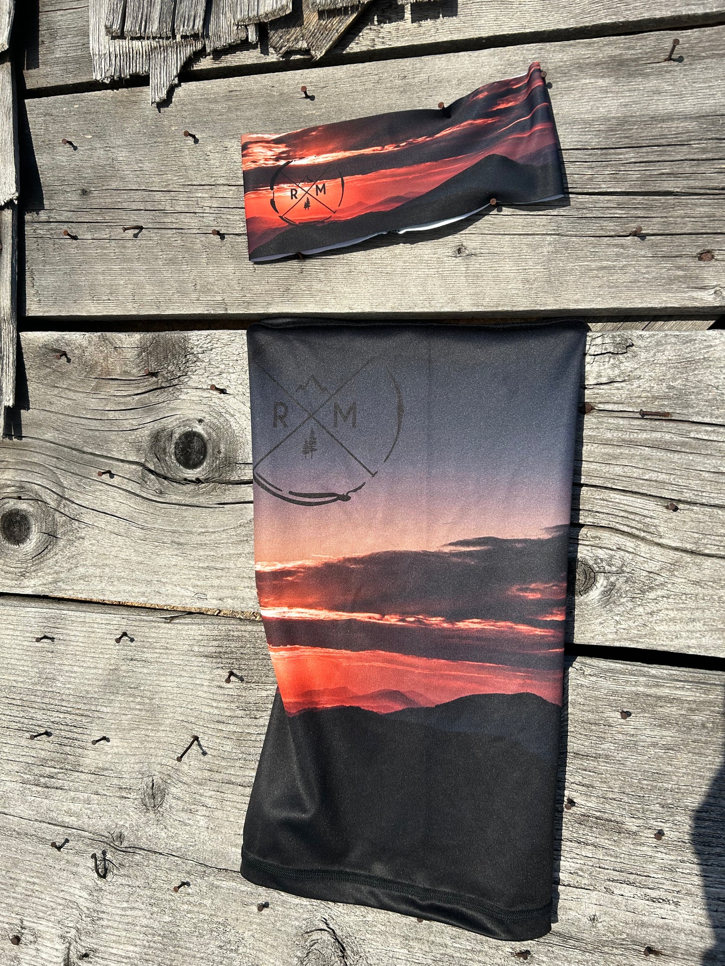 Evening sky Band + Loop