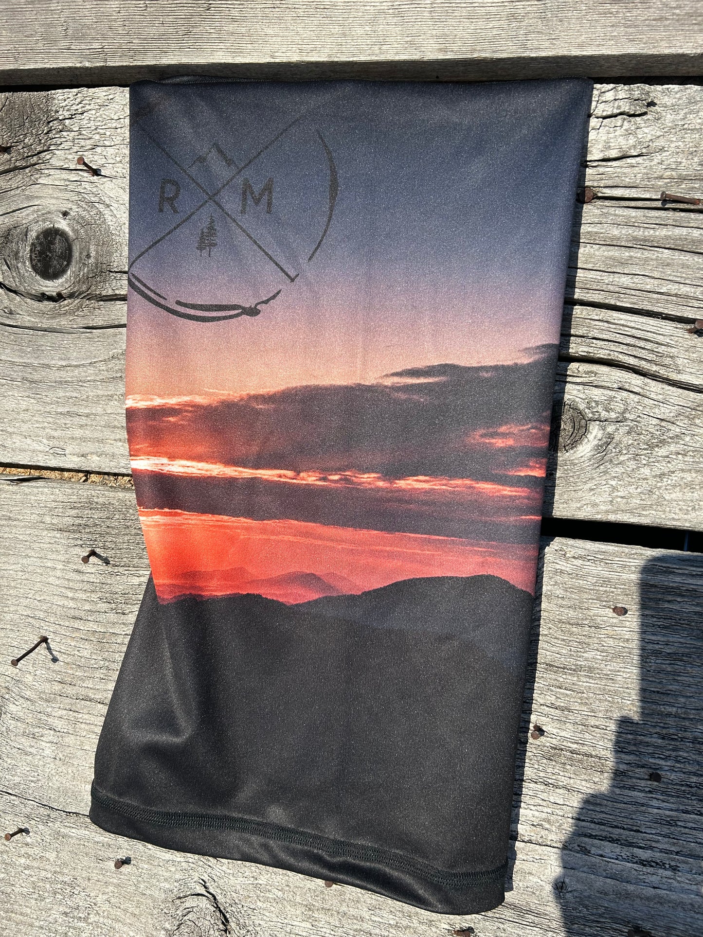 Evening sky Band + Loop
